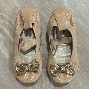 Yosi Samra Tan Dress Shoes with Glitter Bow